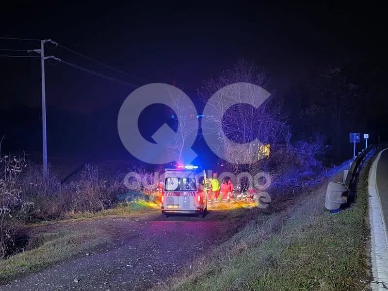 DRAMMA A LUSIGLIE' - Schianto sulla provinciale: morto un giovane motociclista - FOTO