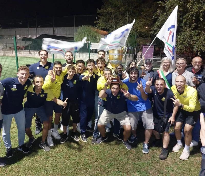 MONTALENGHE - I gialloblù vincono la Coppa Piemonte Acsi di calcio a 11 - FOTO
