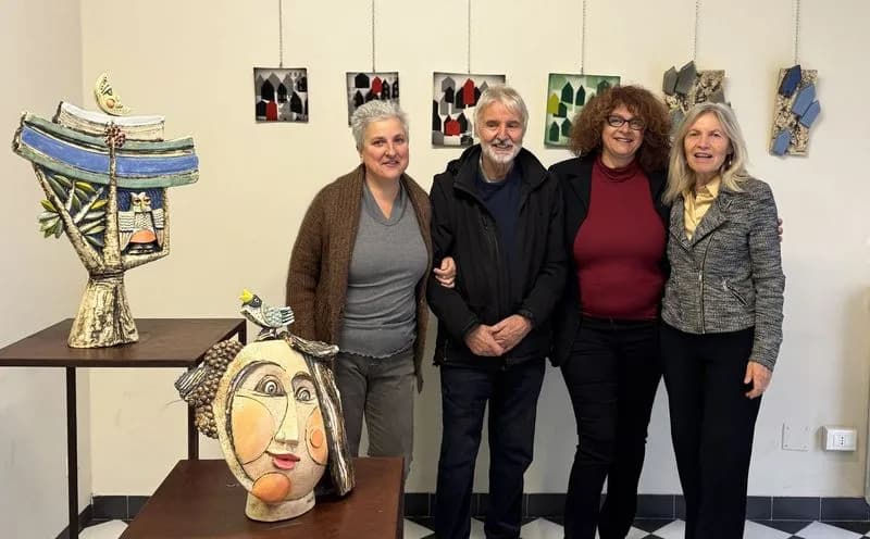 MONTALTO DORA - Inaugurata la mostra «Cavoli… che ceramiche!» - FOTO