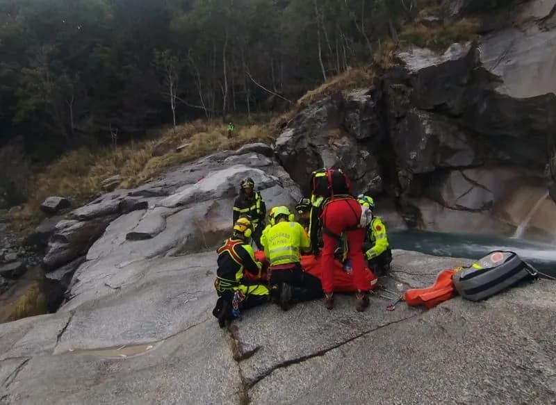 NOASCA - Un altro incidente nella zona della cascata: turista canadese recuperato dal soccorso alpino dopo una caduta