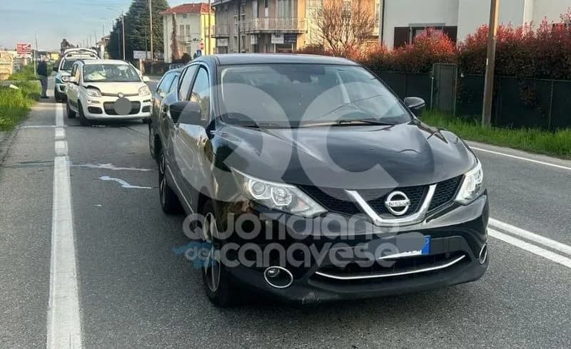 NOLE - Al volante in stato di ebbrezza finisce coinvolto in un incidente: patente ritirata - FOTO
