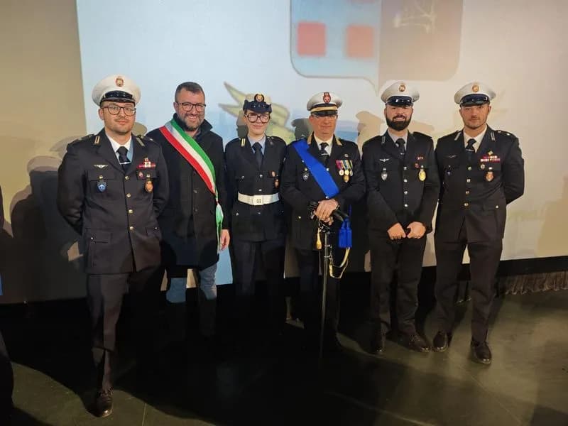 NOLE - Polizia locale, l'agente Giada Di Marco entra in servizio - FOTO