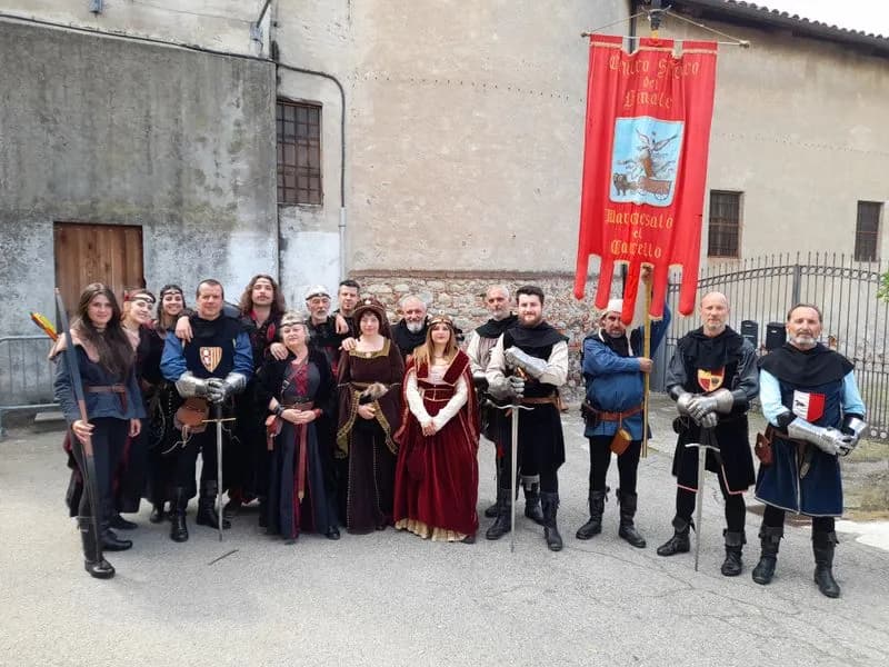 OGLIANICO - Finale con il botto per le Idi di Maggio: ecco i volti della festa - FOTO 1