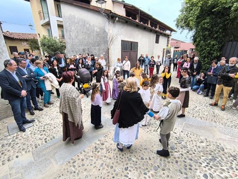 OGLIANICO - E' nato il «Mom»: il museo a cielo aperto che rende ancora più prezioso il Ricetto - FOTO e VIDEO
