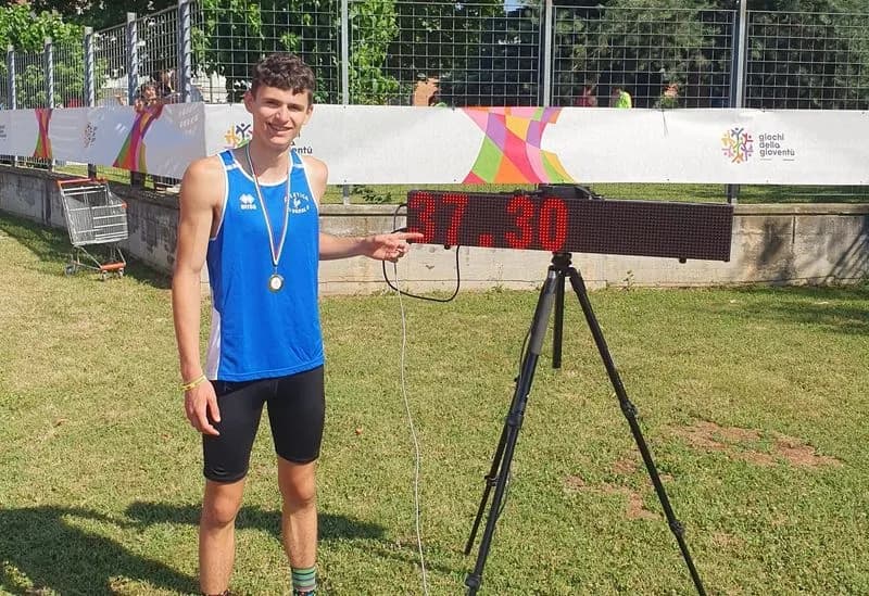 ATLETICA CANAVESANA - Vola Nicolò Borello: miglio prestazione italiana sui 300 ostacoli Cadetti - FOTO