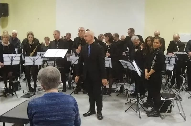 RIVAROLO CANAVESE - Sala gremita per il concerto «Mille note per un dono»