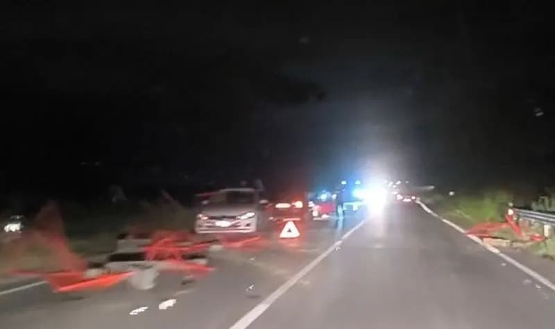 RIVAROLO-BOSCONERO - Auto contro cantiere, paura sulla 460 del Gran Paradiso - FOTO