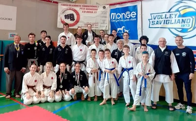 RIVAROLO CANAVESE - Campionati regionali di karate: 8 ori, 7 argenti e 8 bronzi per Rem Bu Kan - FOTO