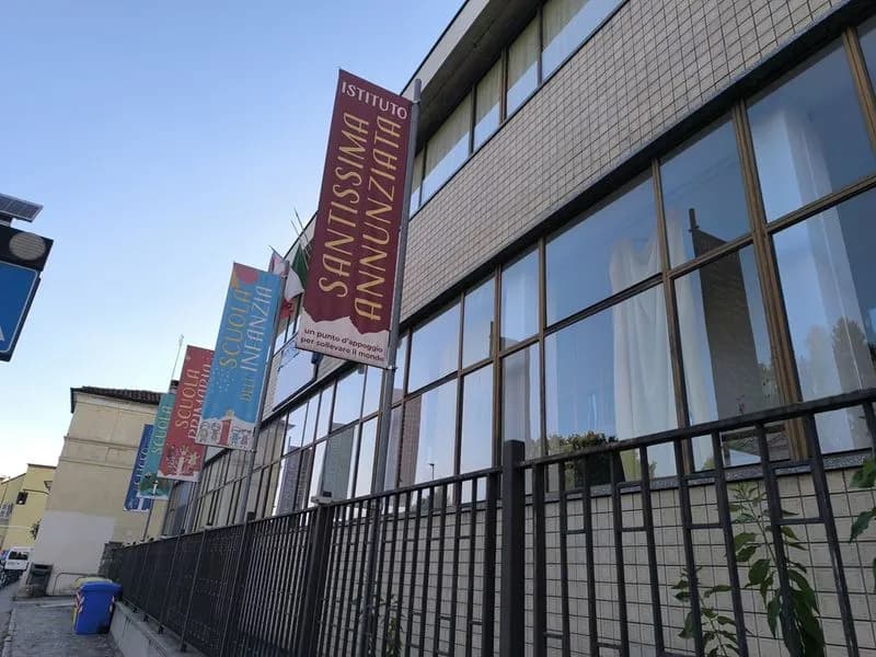 RIVAROLO CANAVESE - Una cordata di imprenditori per garantire il nuovo anno scolastico della Santissima Annunziata