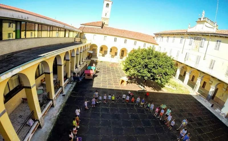 RIVAROLO CANAVESE - Crisi alla Santissima Annunziata, i genitori: «Fate qualcosa per i nostri figli»