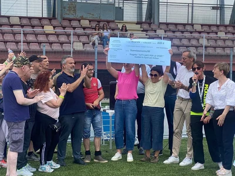 RIVAROLO CANAVESE - I ragazzi della Gozzano raccolgono 2600 euro per l'Anffas