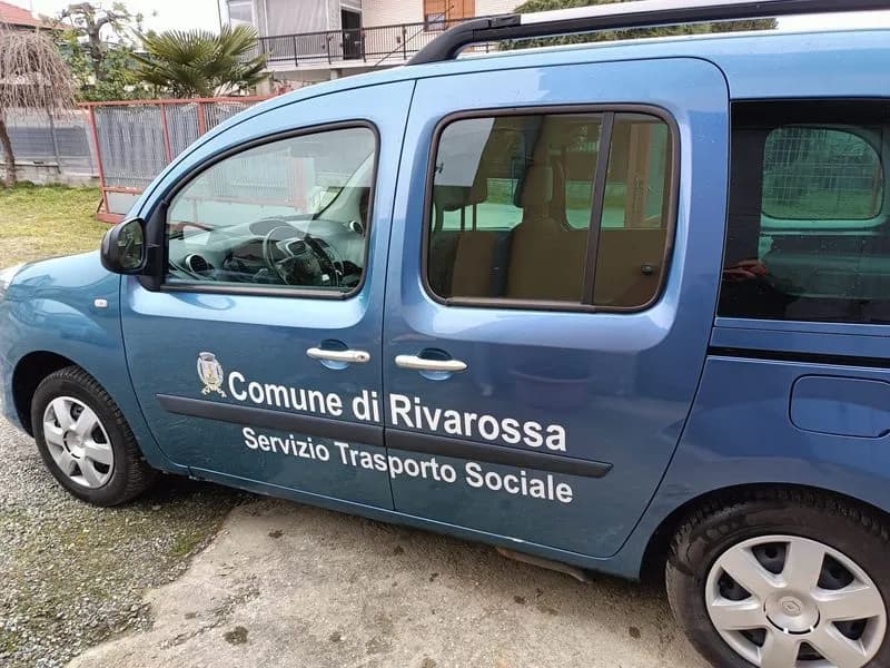 RIVAROSSA - Trasporto sociale, il Comune cerca autisti per portare i cittadini senza auto alle visite mediche