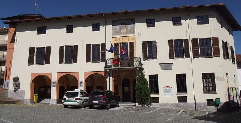 ROMANO CANAVESE - Terremoto in Consiglio comunale: si dimettono in quattro