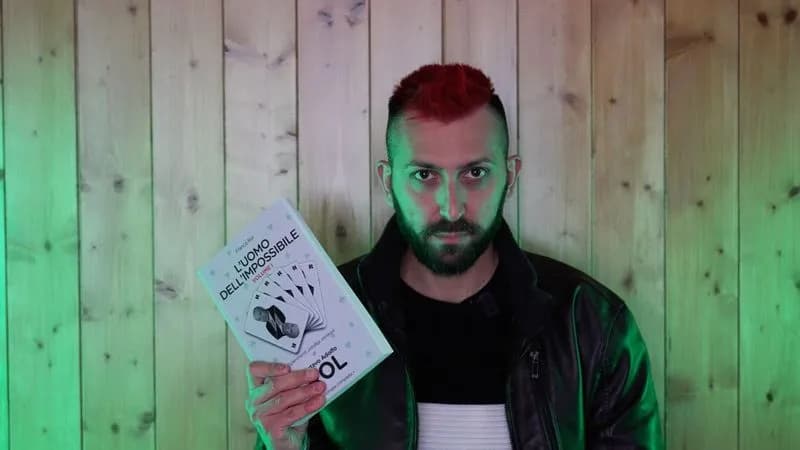 SAN BENIGNO CANAVESE - Fabio Notario racconta la misteriosa storia di Gustavo Adolfo Rol - FOTO