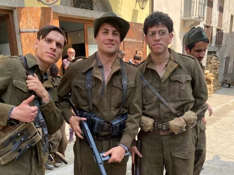 CANDIA CANAVESE - Il primo film non si scorda mai: il giovane Alessio in tv con «Fuochi d’artificio» - FOTO