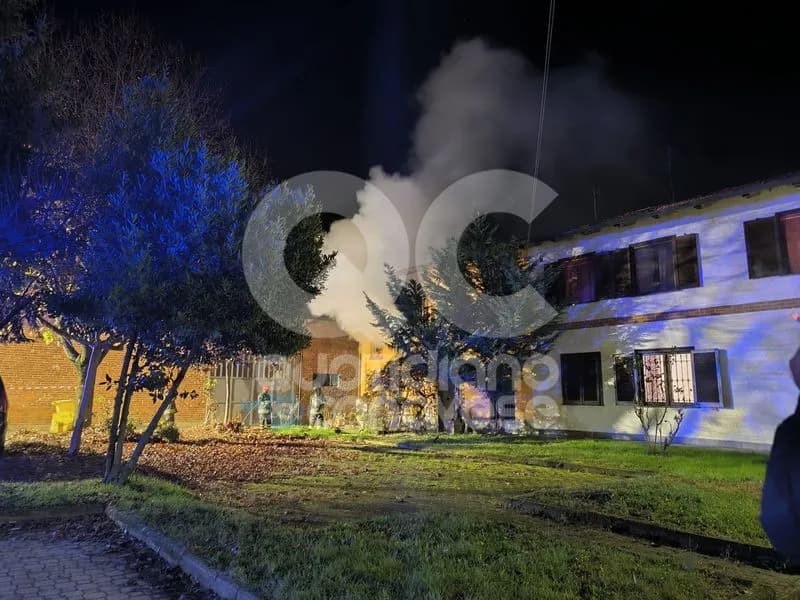 SAN GIUSTO CANAVESE - Casa inagibile dopo l'incendio, gara di solidarietà per aiutare la famiglia sfollata - FOTO e VIDEO