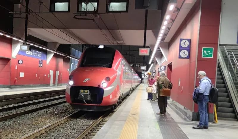 SAN MAURIZIO CANAVESE - Escono di casa e spariscono nel nulla, appello di «Chi l'ha visto» per Emanuele e Christian: ritrovati a Porta Susa