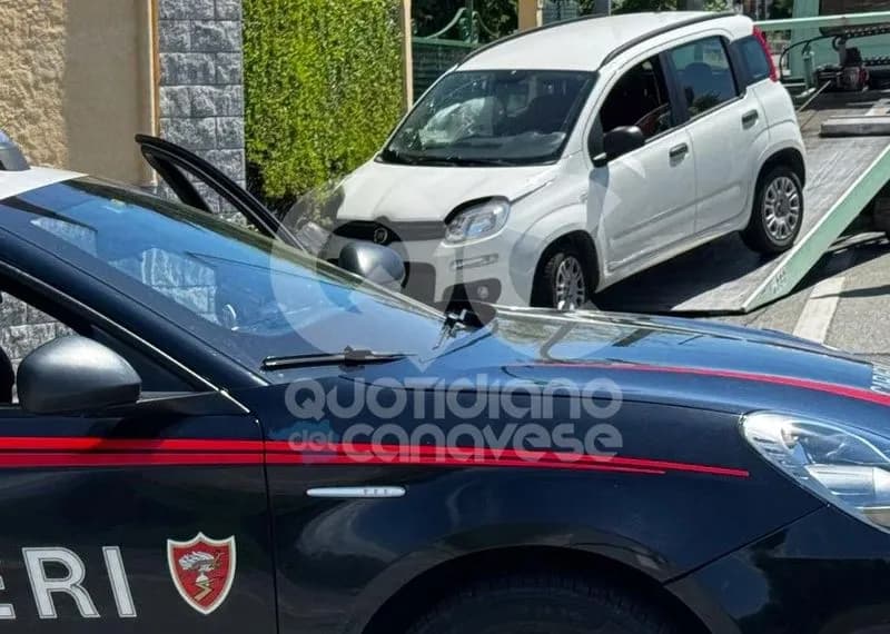 SETTIMO ROTTARO - Un ragazzo e una ragazza feriti nello scontro tra due vetture in via San Martino