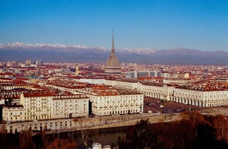 Torino e le sue colline: un itinerario tra musei, borghi autentici e panorami eleganti