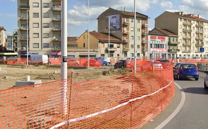 TORINO - Delirio lavori in piazza Baldissera: ecco i percorsi alternativi