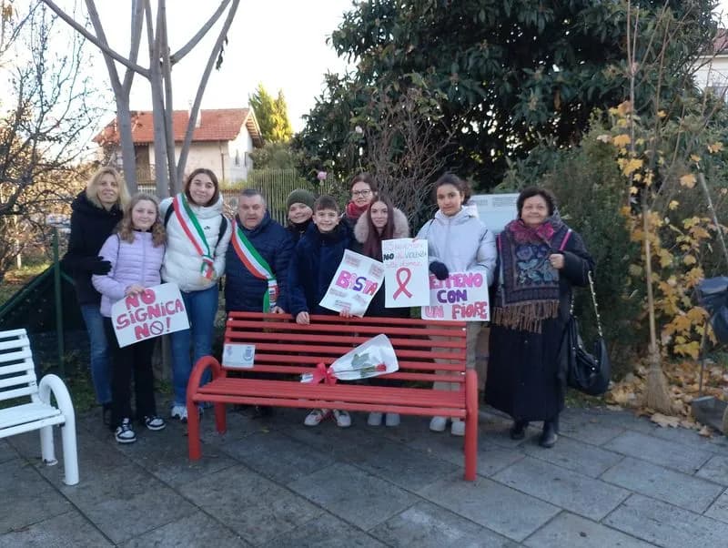 VALPERGA - Scuole, amministratori e associazioni contro la violenza di genere - FOTO