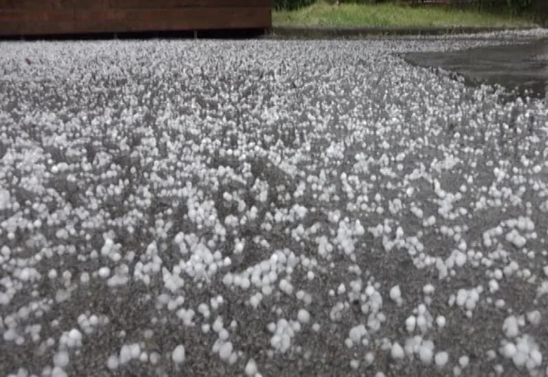 CANAVESE - A Pasqua la prima grandinata dell'anno: oggi, Pasquetta, nuvolosità variabile con ampi spazi soleggiati