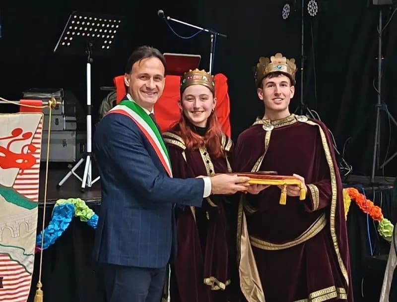 VOLPIANO - Carnevale, Federico e Francesca sono il Conte Roberto e Perinzia 2026 - FOTO
