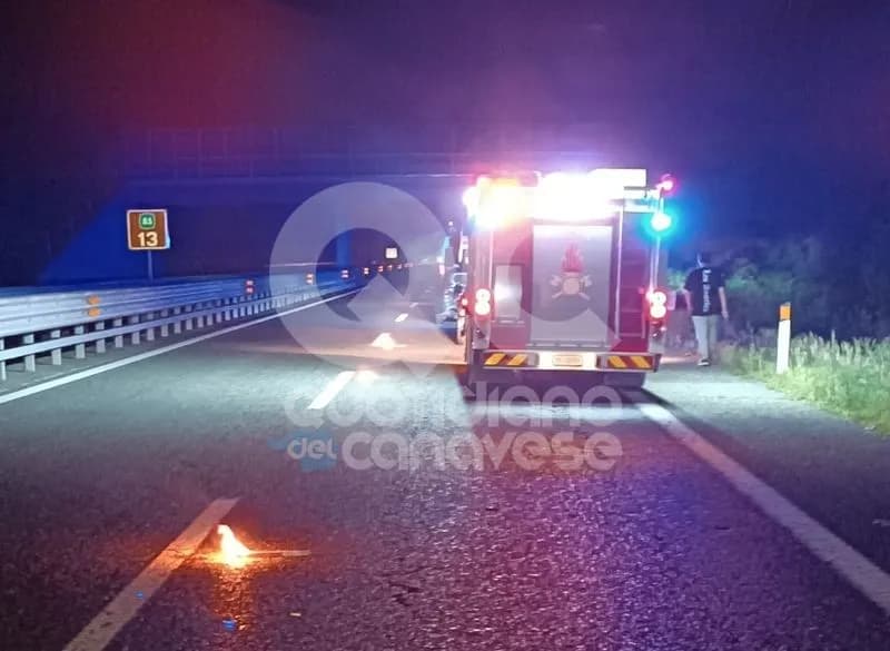 VOLPIANO - Schianto nel cuore della notte in autostrada: due feriti, tra cui una donna incinta - FOTO