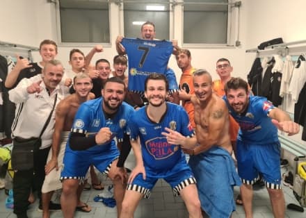 CASTELLAMONTE - Calcio a 5 serie B, con Vassallo in panchina i bianconeri battono il Pavia