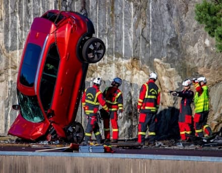 SICUREZZA - Volvo: il crash test più estremo di sempre