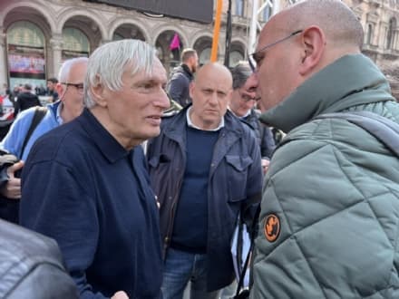 LEINI' - Lotta alle mafie, don Ciotti incontra il sindaco: «Conosco bene da dove vieni tu, forza!» - FOTO