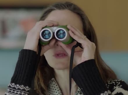 ISOLAMENTO - Il fenomeno dei vigilantes da balcone