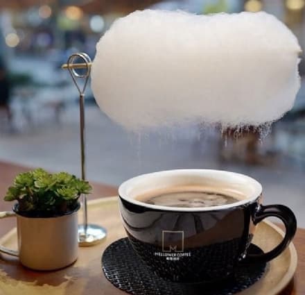 FOOD - Il caffè con lo zucchero filato